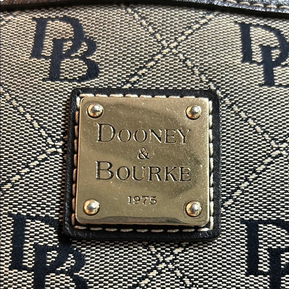 Dooney & Bourke Black and Tan Tote Bag with Signature Style - Picture 2 of 15
